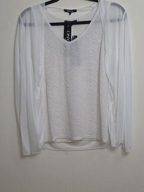 Onyx Ivory Sequined V-Neck Sheer Sleeve Blouse